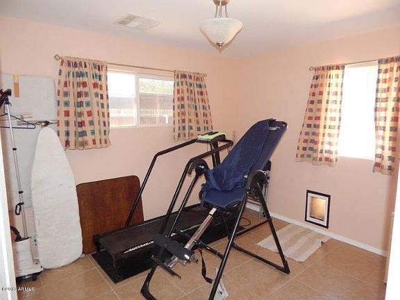 5th image of 8022 E Elm Dr
