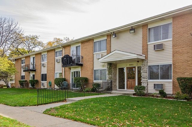 1st image of 8864 Northshore Dr #202B