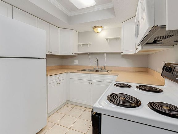 4th image of 6561 Mission Ct #2103