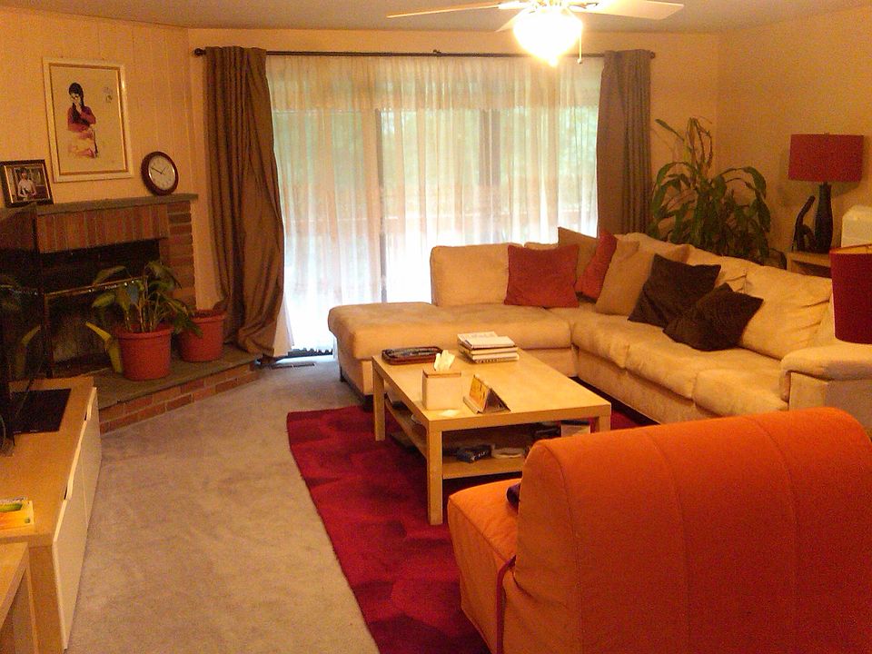 Living Room 1st floor