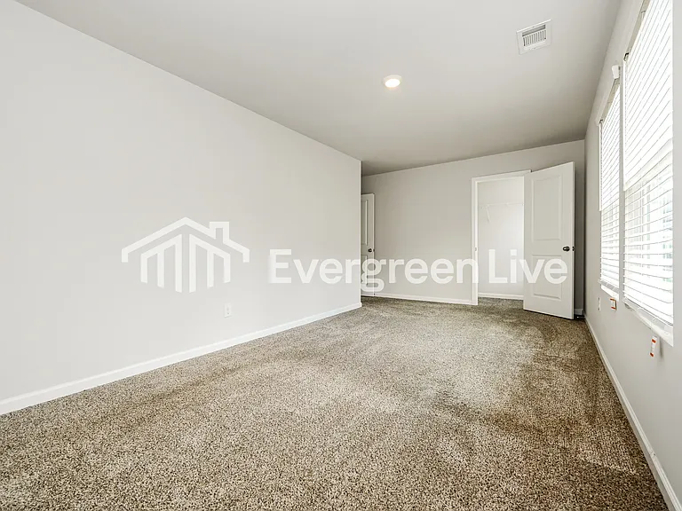 621 Stevens Pl — Photo 12