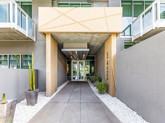 4th image of 5455 E LINCOLN Drive #1001