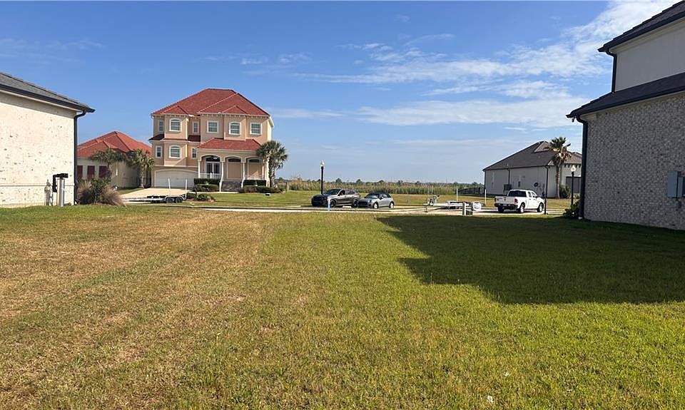 2nd image of 4093 Marina Villa E