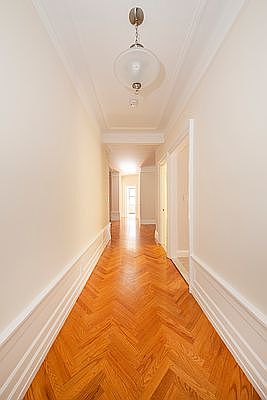 5th image of 230 W 79th St #83S