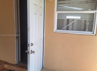 771 NE 177th St #1, Miami, FL 33162