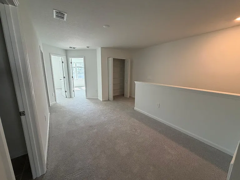 3634 SE 37th Avenue Rd — Photo 5