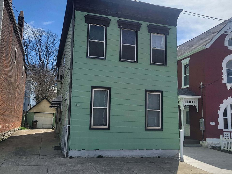 1st image of 512 W 12th St