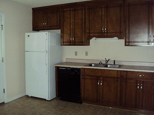 2nd image of 2126 Houston Ave APT B
