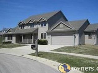 2604 Fox Ct, Waukesha, WI 53189