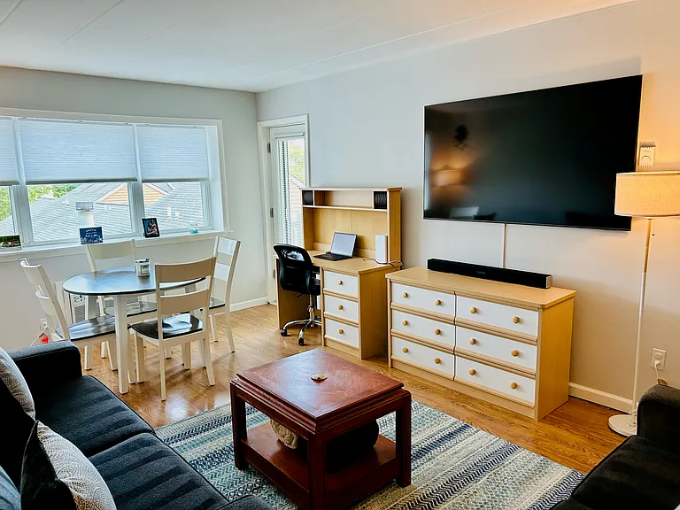 200 Ocean Park Ave #4K — Photo 2