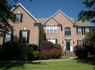 8126 Glamorgan Ln, Matthews, NC 28104