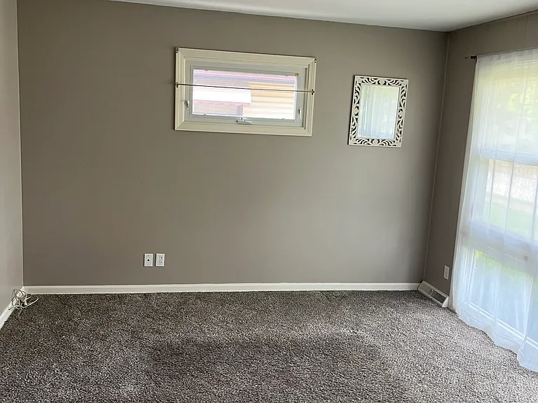 1298 Ada St — Photo 21