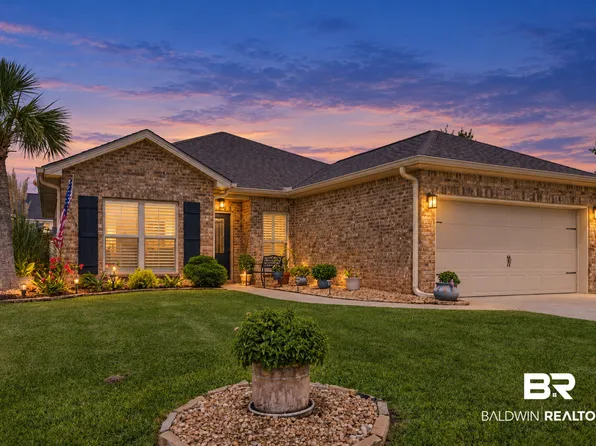 672 Darley Cir, Gulf Shores, AL 36542