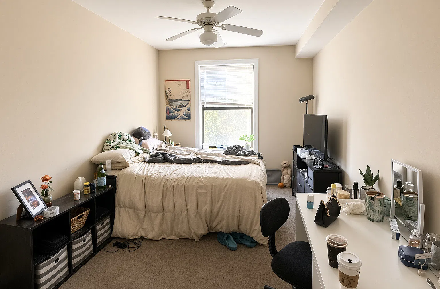 3 bed, 1250 sqft, $3,200 — Photo 2