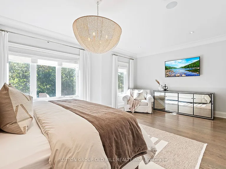 8 Cumberland Dr — Photo 32
