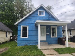315 Lawrence Ave, Adrian, MI 49221