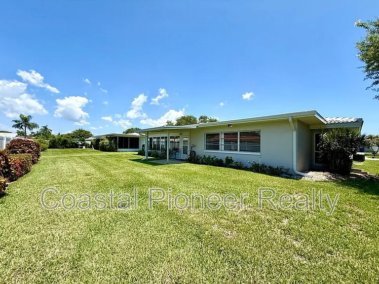 14903 Imperial Point Dr N — Photo 40