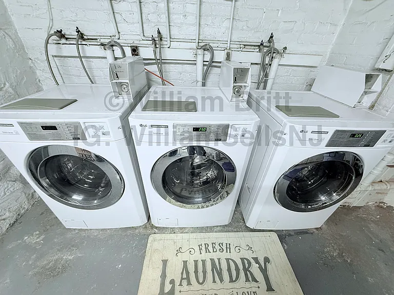 64-66 Sherman Pl #48A — Photo 16
