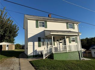 243 S Sycamore St, Mount Pleasant, PA 15666