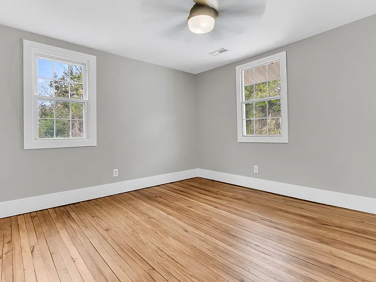 1195 King St — Photo 24