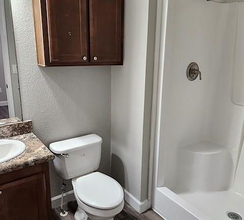 5th image of 119 Lacey St
