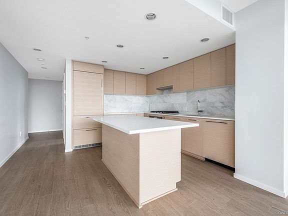 2nd image of 6700 Dunblane Ave #180X