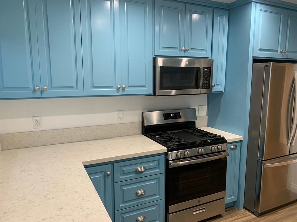1st image of 648 N Osborn Ave #B