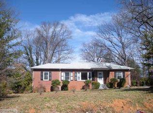 3008 Taliaferro Rd, Greensboro, NC 27408