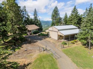 864 Larkspur Ln, Oakland, OR 97462