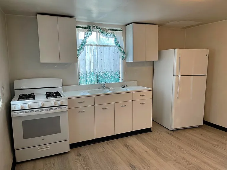 12 Nieves Rd SE — Photo 8