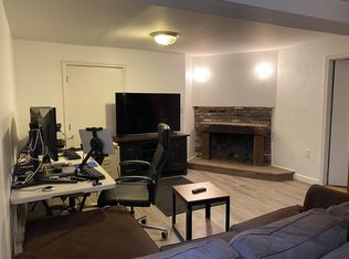 71 North St UNIT 71, Newtonville, MA 02460