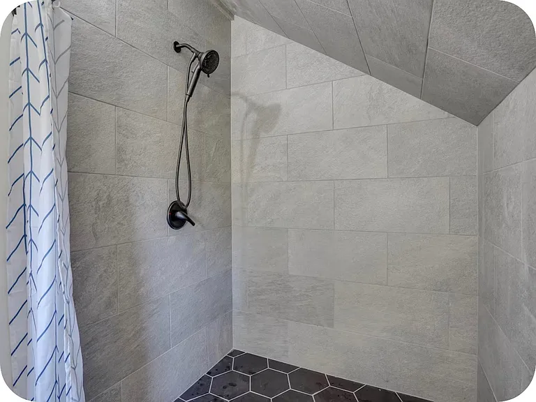5991 Hellman Ave — Photo 22