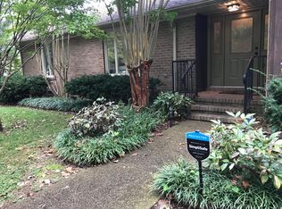 1412 Huntington Dr, Murfreesboro, TN 37130