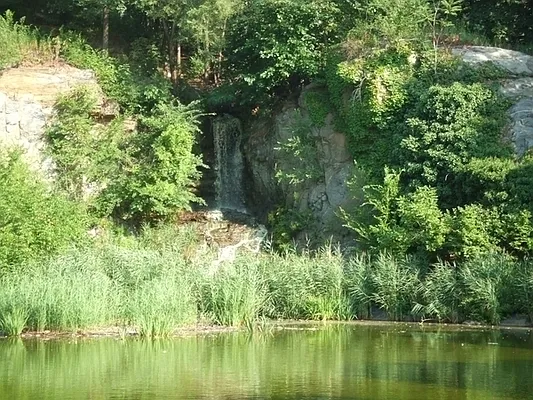 Rented by Heritage Realty LLC | media 5