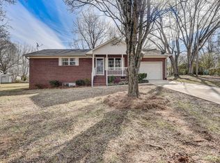 609 S Valley St, Landis, NC 28088
