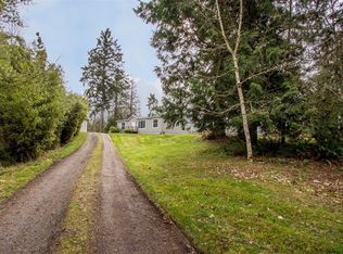 9251 NE Country Woods Ln, Kingston, WA 98346