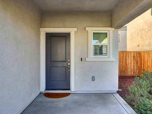 3rd image of 4406 Ibiza Island Way