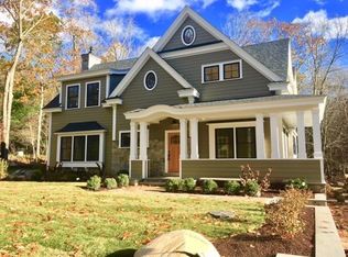 660 Wellesley St, Weston, MA 02493