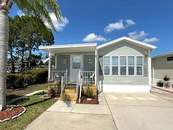 2nd image of 800 Kay Rd NE #1127