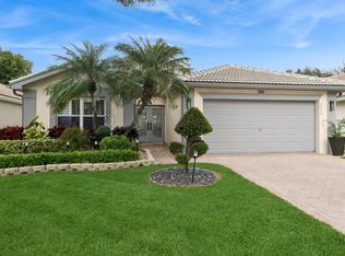 7533 Sagunto St, Boynton Beach, FL 33437