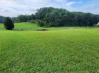 4744 Driftwood Ln, Louisville, TN 37777