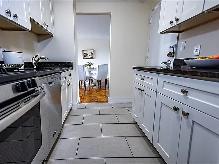 99 Pond Ave #713 — Photo 4