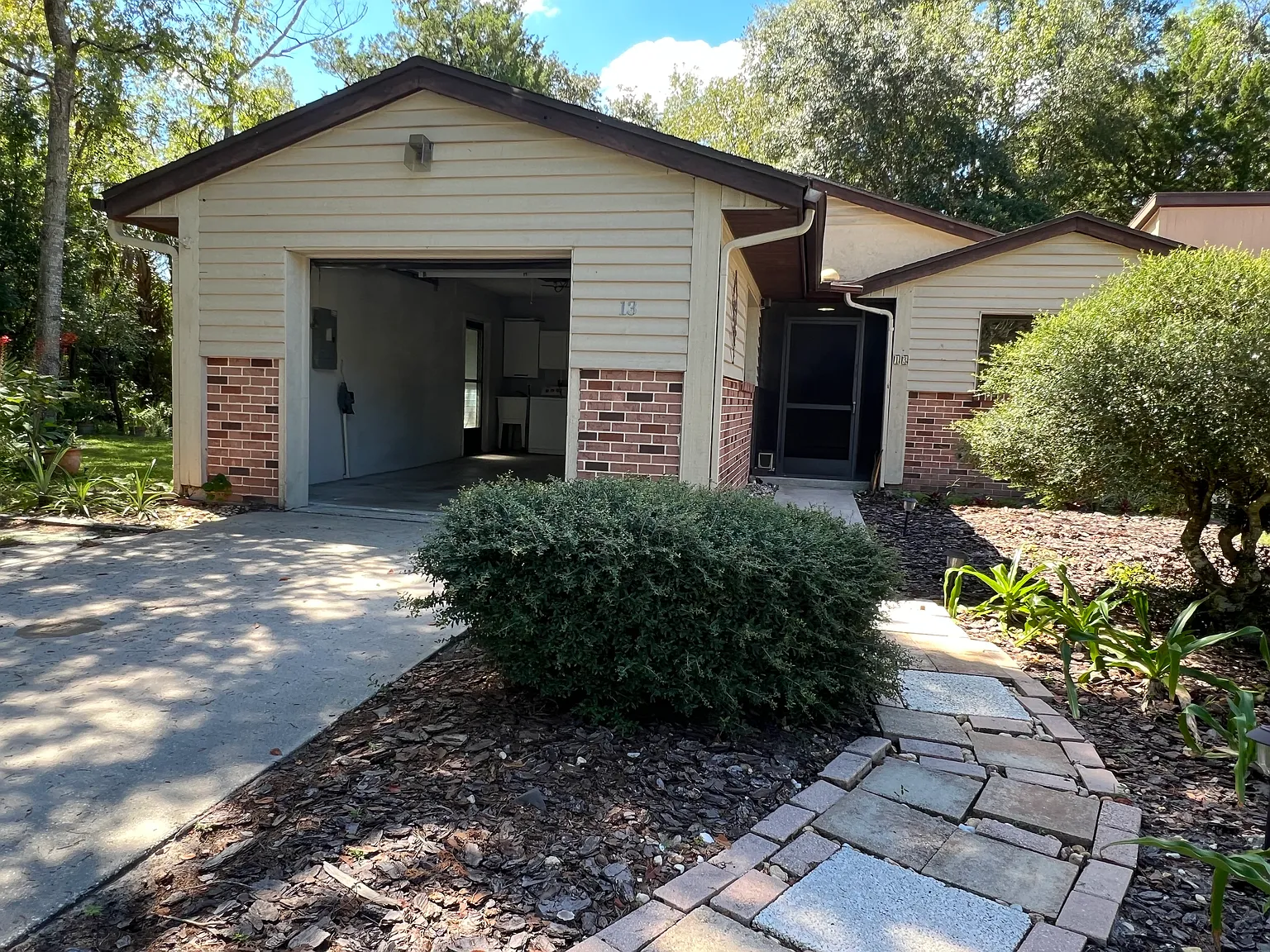 13 Jamaica St. Lovely Golf Community Home — Photo 1