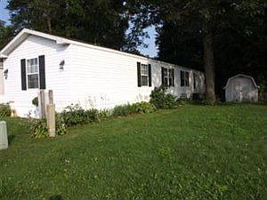2nd image of 15091 Portage St Lot 87