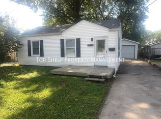 2709 Lyon St, Des Moines, IA 50317