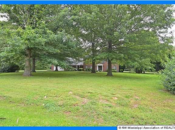 4th image of 7920 Summerwood Ln