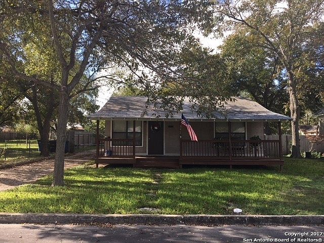 1st image of 542 Avenue A