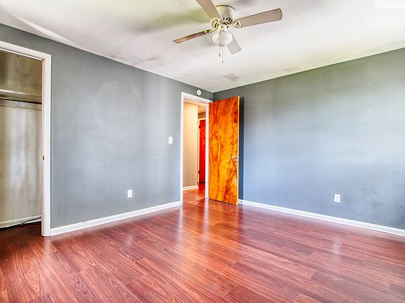 5th image of 24 Washington Ave Floor 2