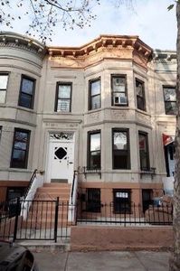 317 72nd St, Brooklyn, NY, 11209