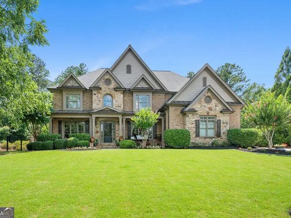 125 Ridge View Ct, Acworth, GA 30101